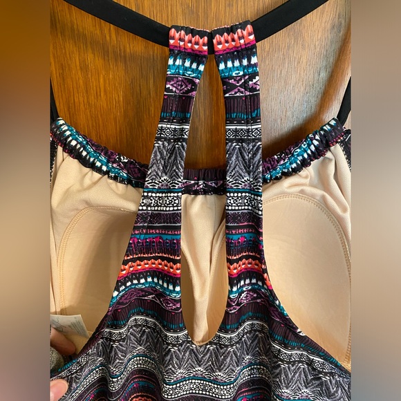 NWT beautiful geometric pattern tankini top from Kona Sol, size 14W - Picture 11 of 13